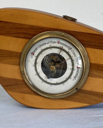 Blue Moon Vintage - Vintage barometer
