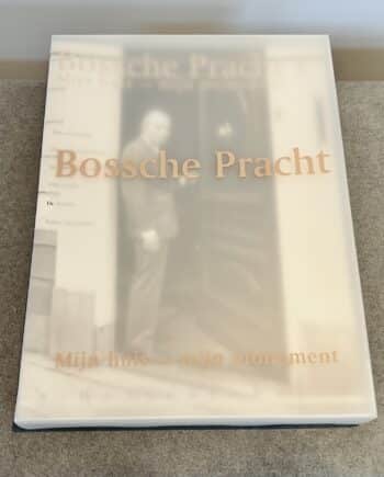 Complete serie Bossche Pracht – Mijn Huis ∼ mijn monument (delen 1–12) met cassette. Luxe salontafelboeken over Bossche monumenten. Als nieuw.