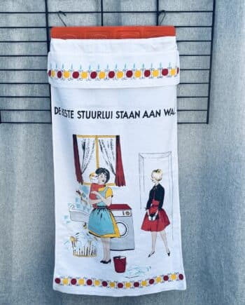 Vintage Brabantia doekenrek uit de jaren 50-60 in oranje met witte letters en origineel sierdoek. Een bijzonder retro keukenaccessoire.